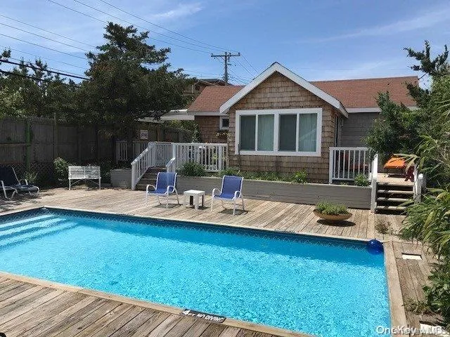99 Greene Walk, Sayville, NY 11782