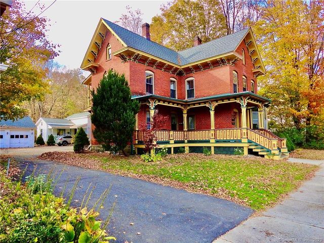 103 Meadow St, Winsted, CT 06098