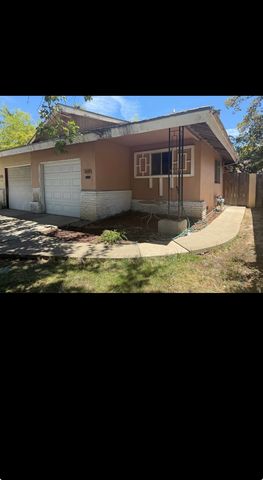 1148 Dealynn St, Sacramento, CA 95825