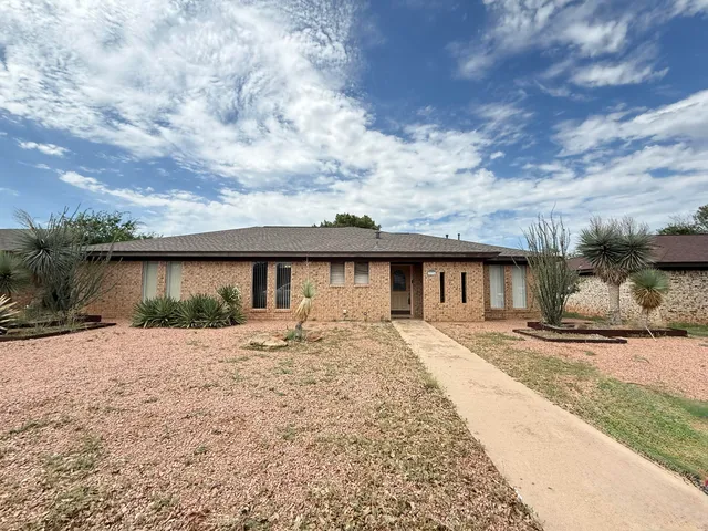3334 Timber Ridge Dr, San Angelo, TX 76904