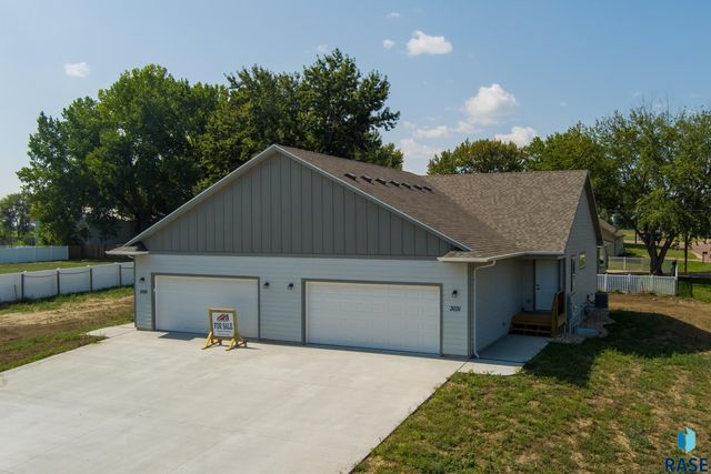 3031 N  Wayland Ave, Sioux Falls, SD 57104