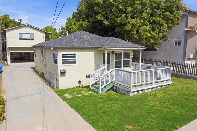 2103 Harriman Ln, Redondo Beach, CA 90278