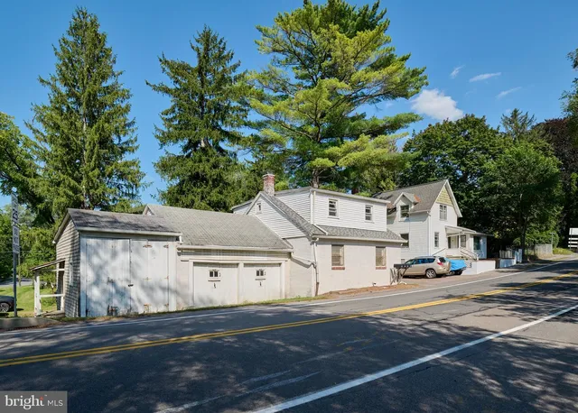 829-833 Elmwood St, State College, PA 16801