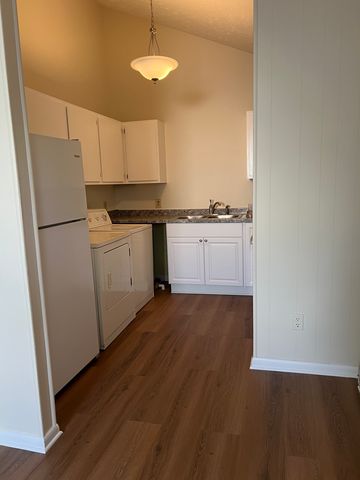 1201A Kirkwood Ave #A, Nashville, TN 37212