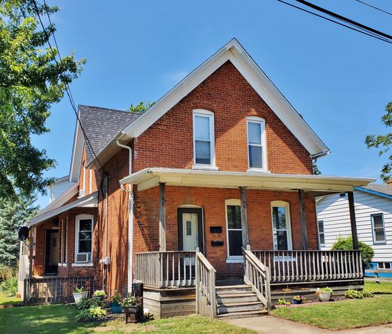 215 Cleveland Ave, Michigan City, IN 46360