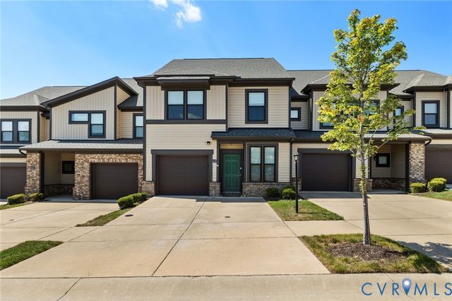 4228 Blue Bicycle St, Midlothian, VA 23112