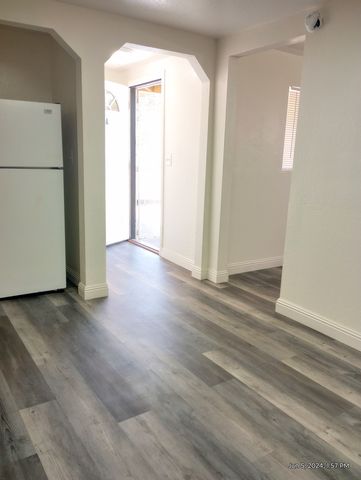 14295 Olympic Dr #A, Clearlake, CA 95422
