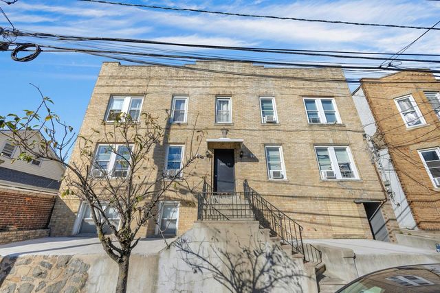 1406 8th St #2, North Bergen, NJ 07047