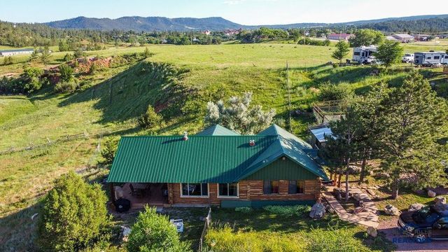 27288 Wind Cave Rd, Hot Springs, SD 57747