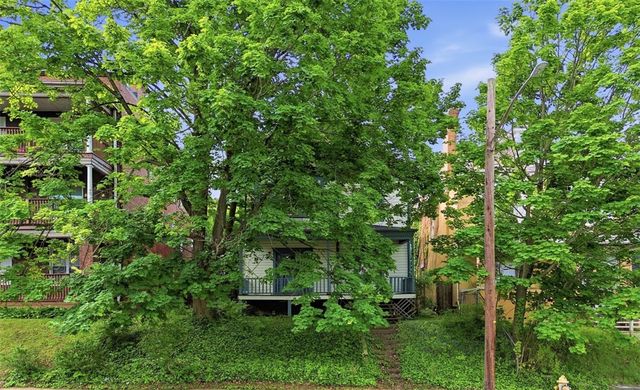 538 E  9th Ave, Homestead, PA 15120