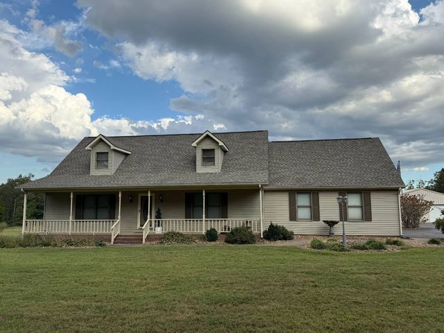 3736 Balls Hill Rd, Nebo, KY 42441