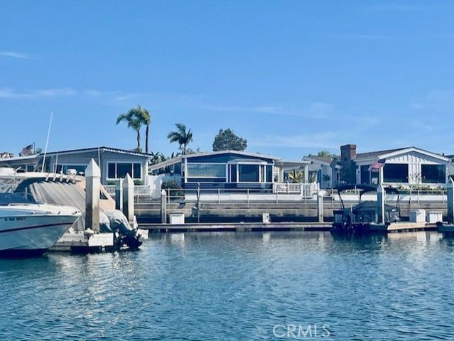 24 Saratoga #24, Newport Beach, CA 92660