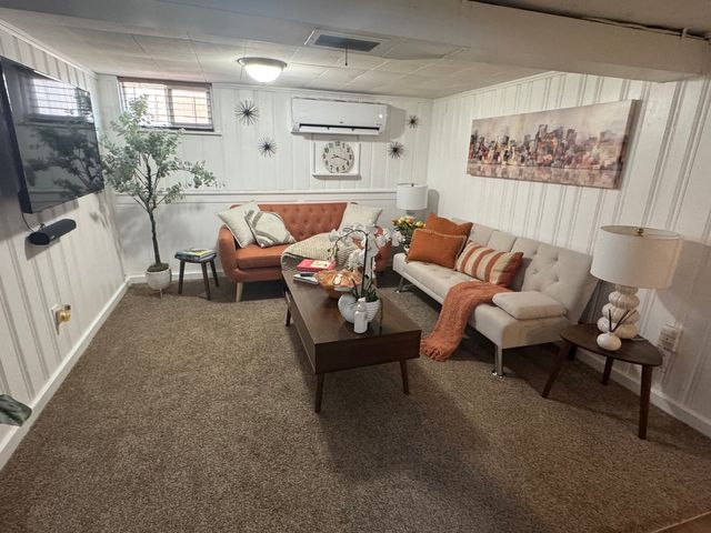 49A Plainfield Ave #1B, Shrewsbury, MA 01545