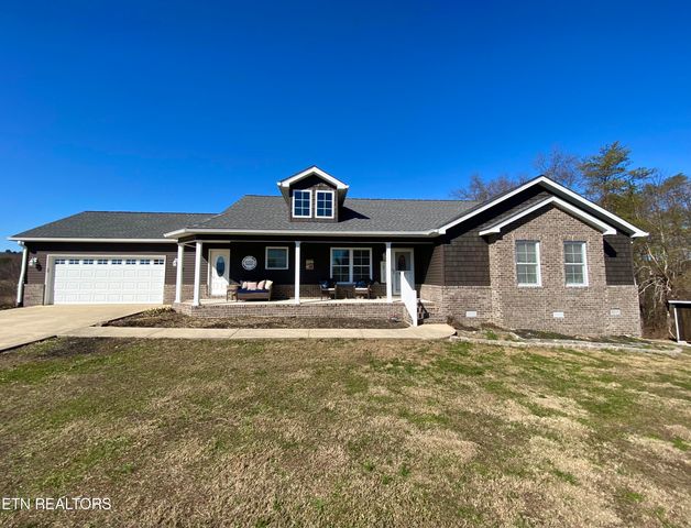 235 Estate Loop Trl, Crossville, TN 38555