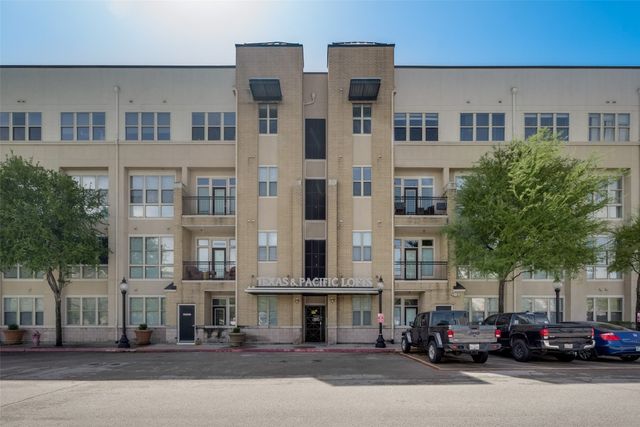 201 W  Lancaster Ave #309, Fort Worth, TX 76102