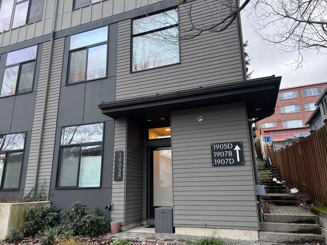 1905 15th Ave  S #D, Seattle, WA 98144