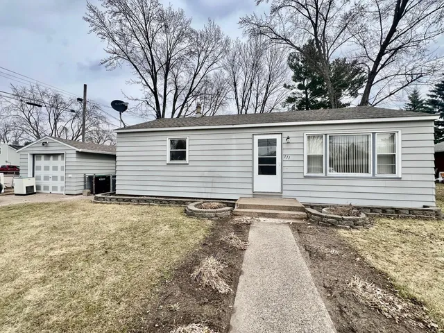 111 3rd St SW, Little Falls, MN 56345