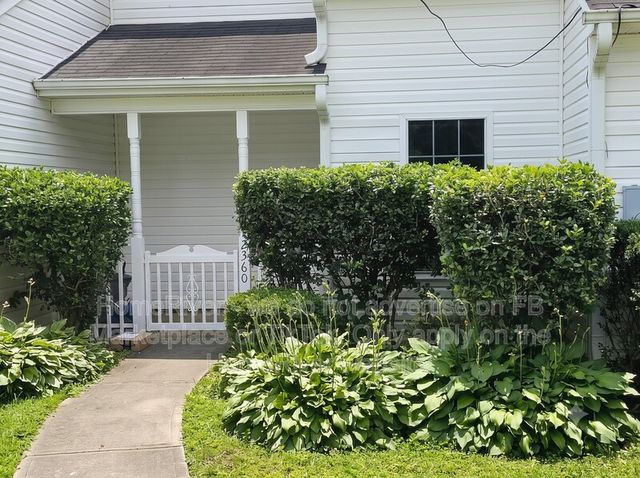 2360 Wellington Cir, Lithonia, GA 30058