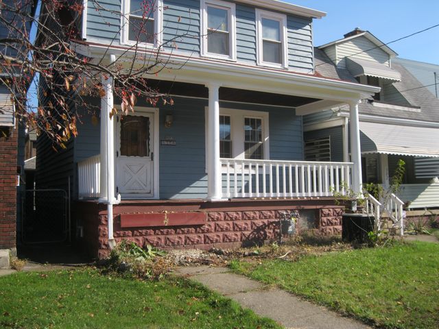 304 Grove St, Mc Kees Rocks, PA 15136
