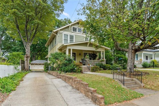 215 W  Banner Ave, Winston Salem, NC 27127