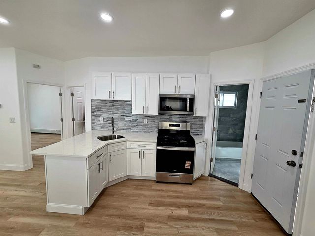 129 W  27th St #2, Bayonne, NJ 07002