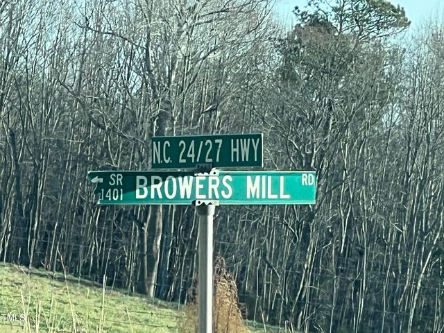 178 Browers Mill Rd #1, Eagle Springs, NC 27242