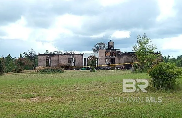 8525 South St, Citronelle, AL 36522