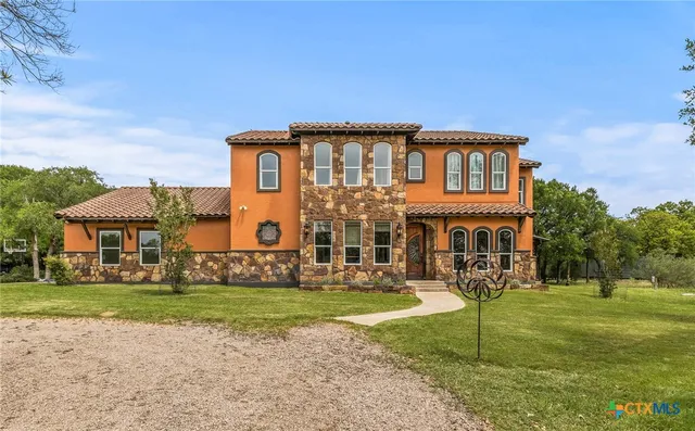 23802 Oscar Rd, Spicewood, TX 78669
