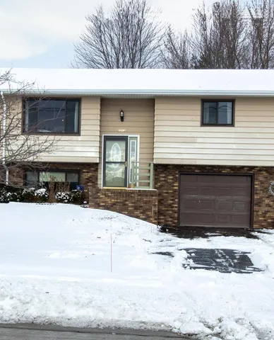 1012 West CAMPUS DRIVE, Wausau, WI 54401