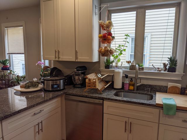 113 3rd St #3, Medford, MA 02155