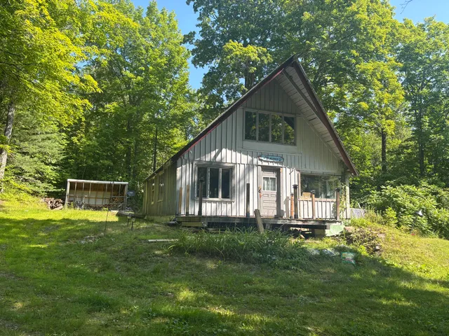 1 Tuttle Corner Road, Strong, ME 04983