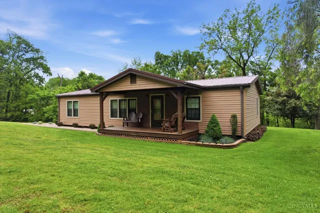 2169 Three Mile Creek Rd, Ripley, OH 45167
