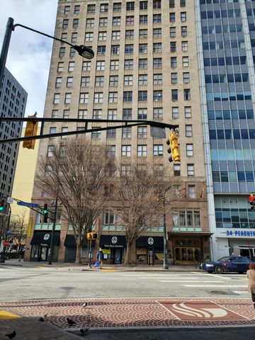 32 Peachtree St NW #305, Atlanta, GA 30303
