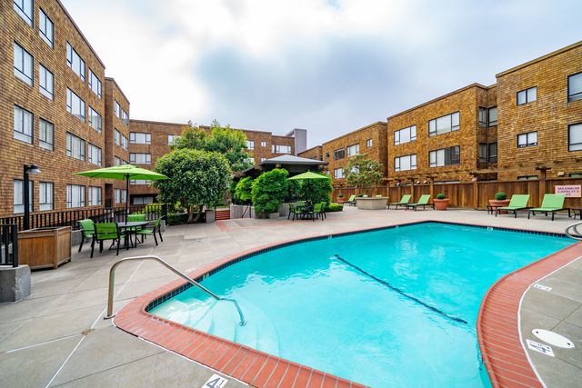 1550 Bay St #B422, San Francisco, CA 94123