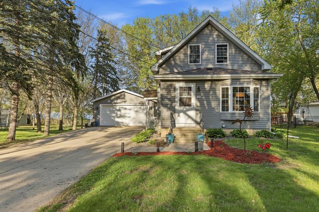 135 Pleasant Ave NE, Cokato, MN 55321