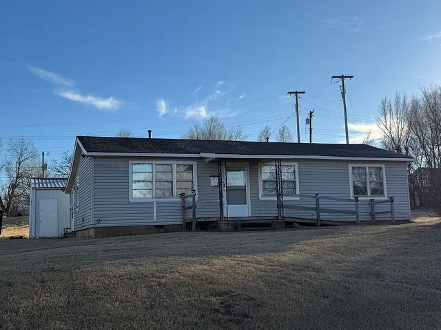 314 E  Johnny Bench, Binger, OK 73009