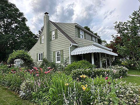 226 N  3rd St, New Freedom, PA 17349