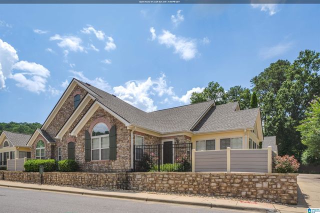 121 Cornerstone Ct, Bessemer, AL 35022