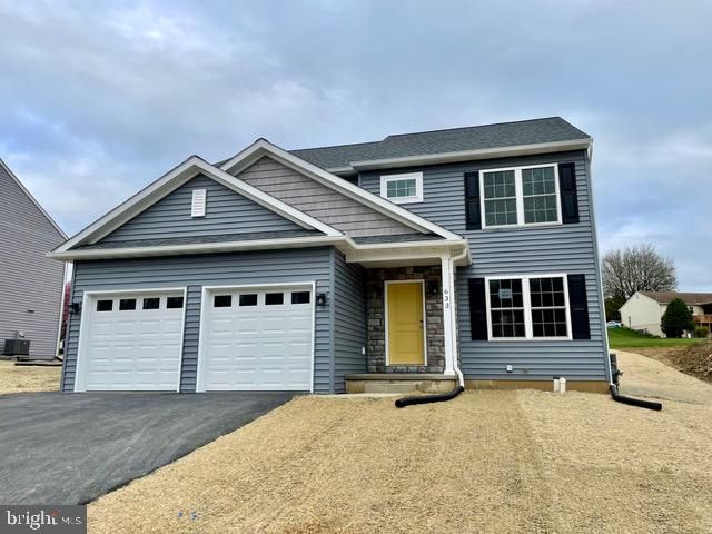 332 W  Fritz Ave, Quarryville, PA 17566
