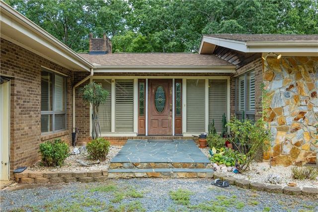 2717 State Highway 49 S, Asheboro, NC 27205