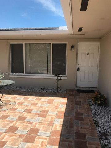 2859 NE 30th St #3, Fort Lauderdale, FL 33306