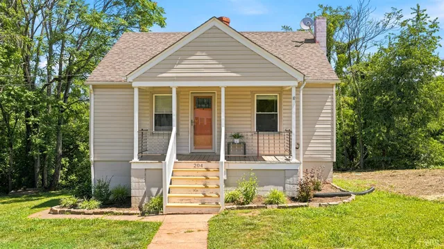 204 Tyree Cir, Madison Heights, VA 24572