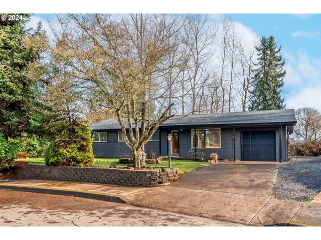 1019 Dixie Dr, Springfield, OR 97478