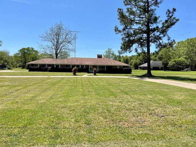 23010 County Road 3313, Chandler, TX 75758
