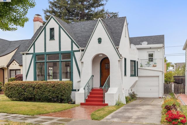 1813 Fremont Dr, Alameda, CA 94501