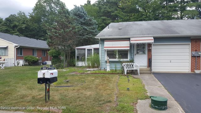 975-A Constitution Boulevard, Manchester Township, NJ 08759