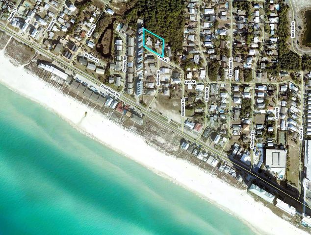 17886-4 Lynn St #4, Panama City Beach, FL 32413