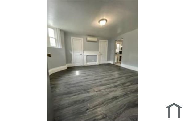 49 Victor St   #1, Yonkers, NY 10701