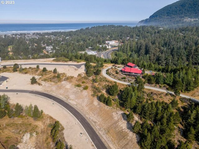 70 Meadows Dr, Manzanita, OR 97130