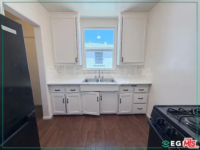 315 W  Queen St, Inglewood, CA 90301